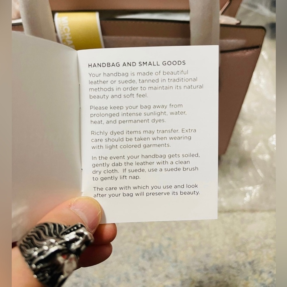 NWT Michael Kors Montgomery Large Pebbled Leather Satchel In Blossom Color - Picture 12 of 12